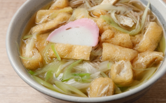 子どもから大人まで魅了する“早い・安い・美味い”蕎麦